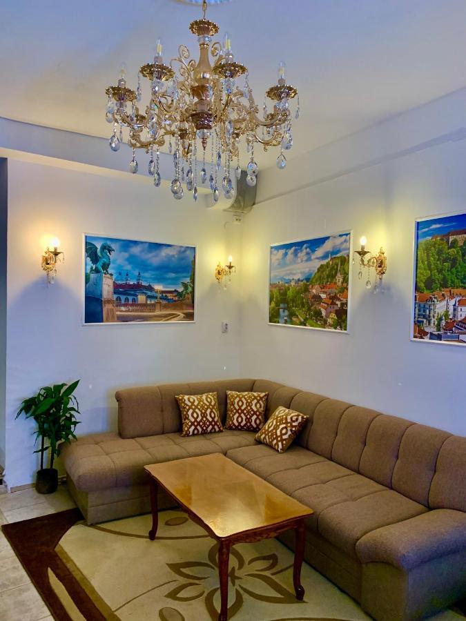 Ljubljana City Center Apartment ภายนอก รูปภาพ