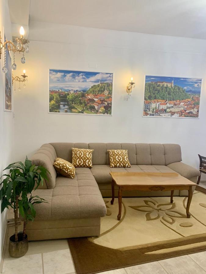 Ljubljana City Center Apartment ภายนอก รูปภาพ