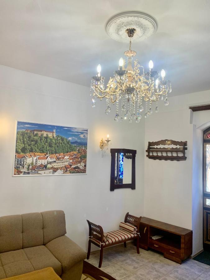 Ljubljana City Center Apartment ภายนอก รูปภาพ